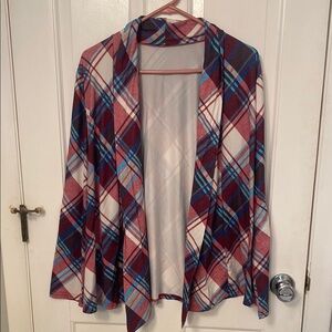 Cute cardigan with elbow details